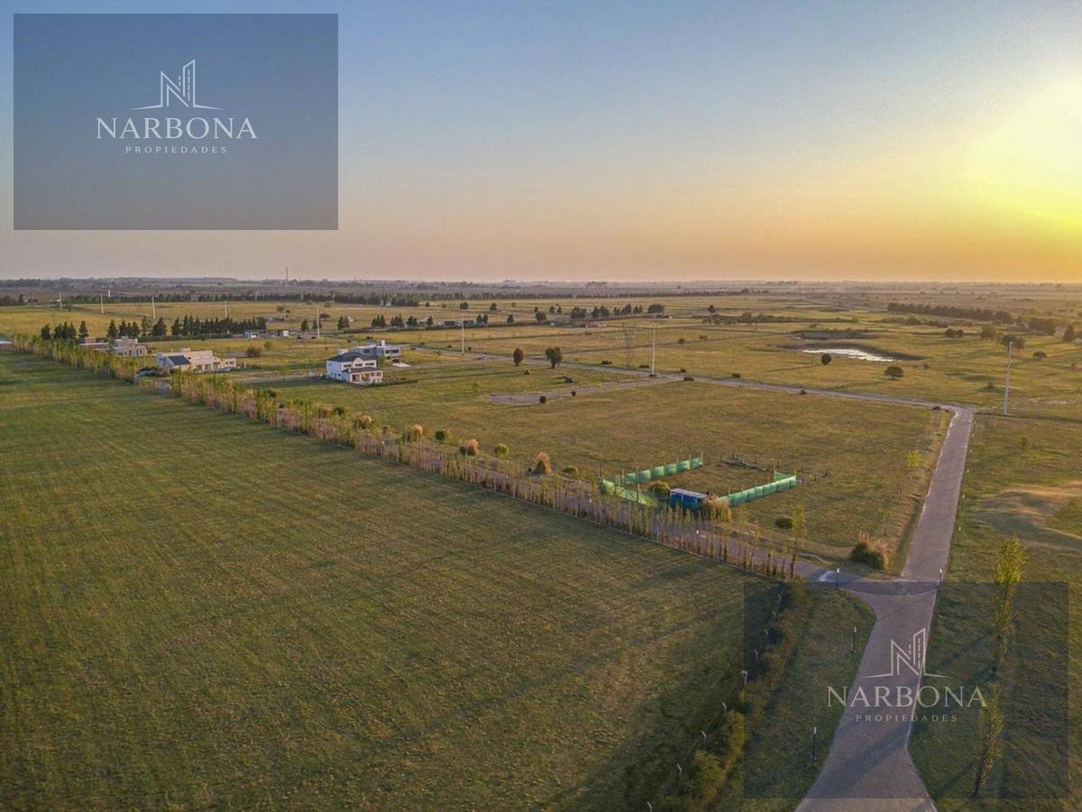 Foto de VENTA TERRENO DE 803M2 EN LOS PASOS DEL JOCKEY 4- ORIENTACIÓN NORTE, imagen 2