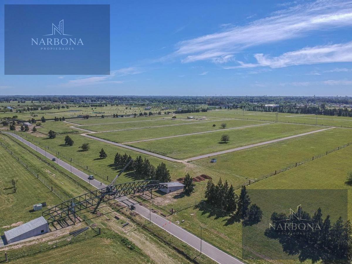 Foto de VENTA TERRENO DE 803M2 EN LOS PASOS DEL JOCKEY 4- ORIENTACIÓN NORTE, imagen 1