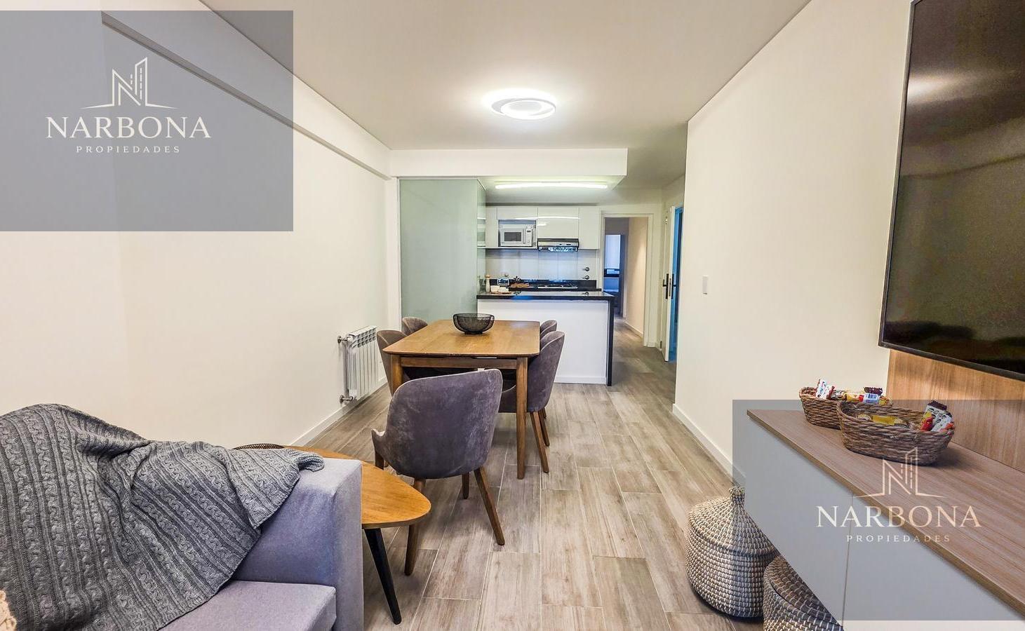 Foto de VENTA DEPARTAMENTO 2 DORMITORIOS CON BALCÓN AL FRENTE EN BARRIO MARTIN, imagen 2