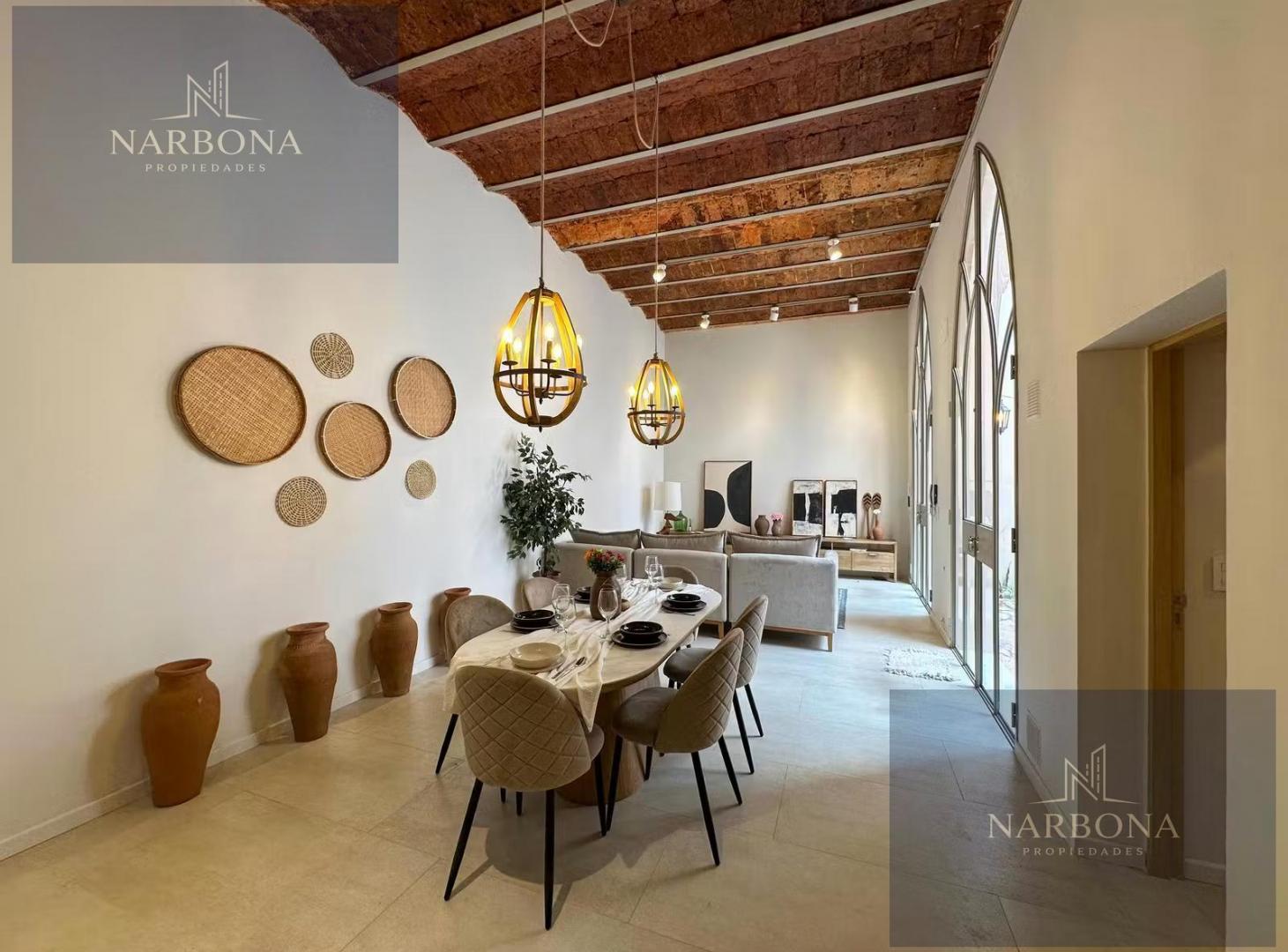 Foto de VENTA CASA DE PASILLO DE DISEÑO 3 DORMITORIOS CON JARDÍN, PISCINA Y, imagen 2