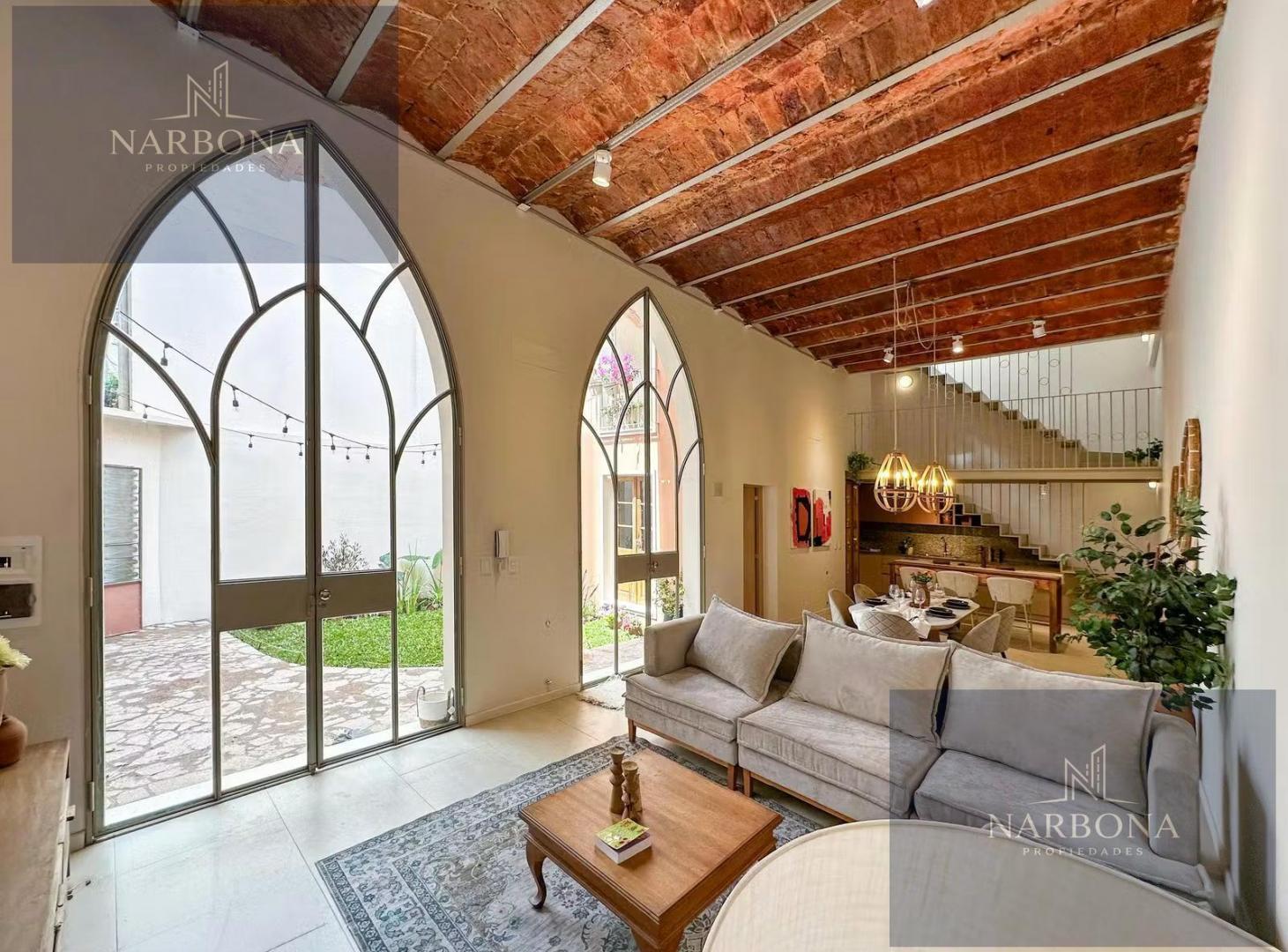 Foto de VENTA CASA DE PASILLO DE DISEÑO 3 DORMITORIOS CON JARDÍN, PISCINA Y, imagen 4