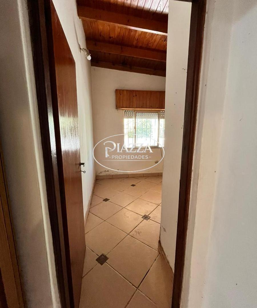 Foto de Casa en venta en Ringuelet - 2 dormis, cohera, quincho y patio, imagen 5
