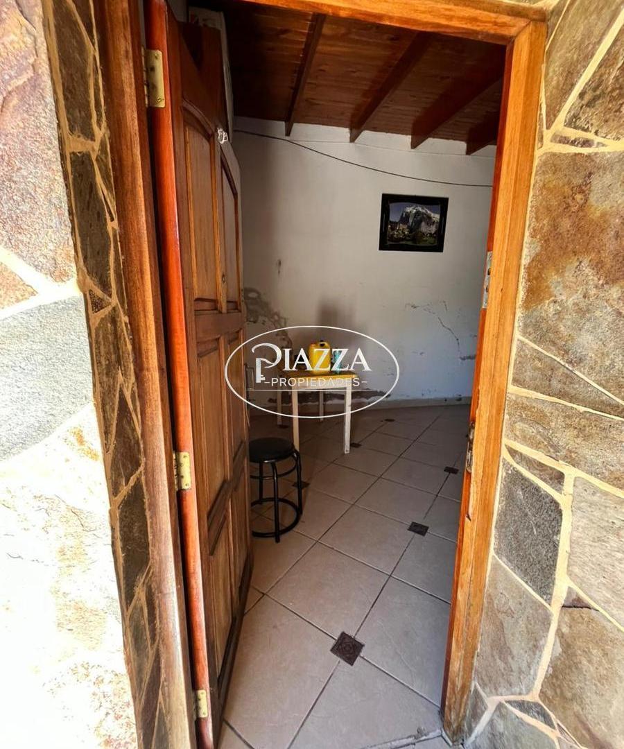 Foto de Casa en venta en Ringuelet - 2 dormis, cohera, quincho y patio, imagen 1