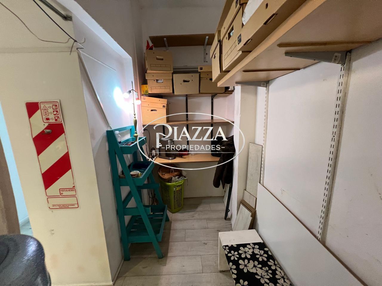 Foto de SE VENDE FONDO DE COMERCIO DE ROPA INFANTIL, imagen 4