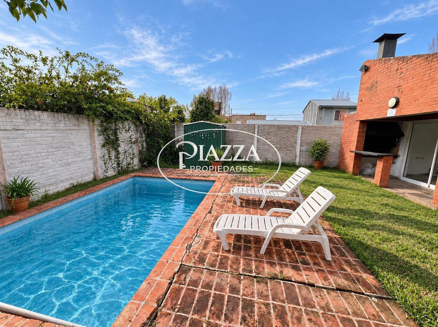 Foto de Casa en Gonnet vendida con renta – contrato vigente - 496 e/ 6 y 7, imagen 1