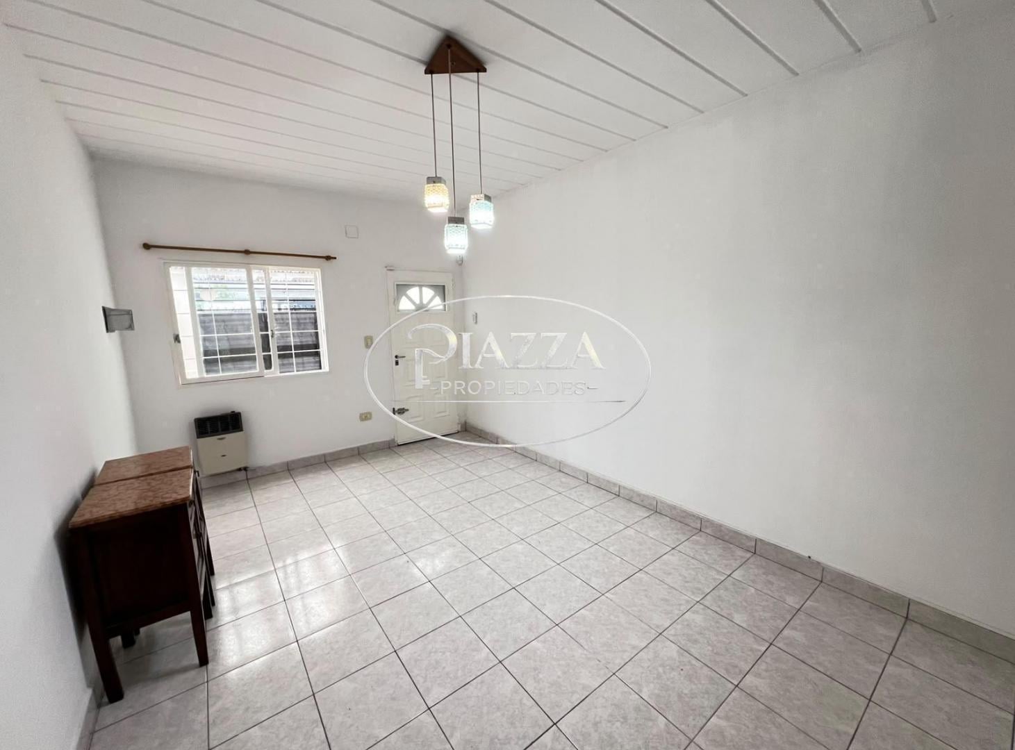 Foto de Dúplex 2 dorm con patio de 43 m² y cochera cubierta – Los Hornos – 61, imagen 4