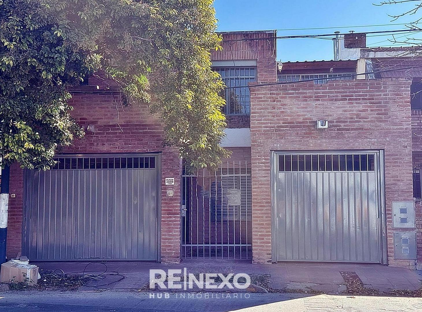 OPORTUNIDAD DE INVERSIÓN VENTA 2 CASAS 3DORM 2BAÑOS