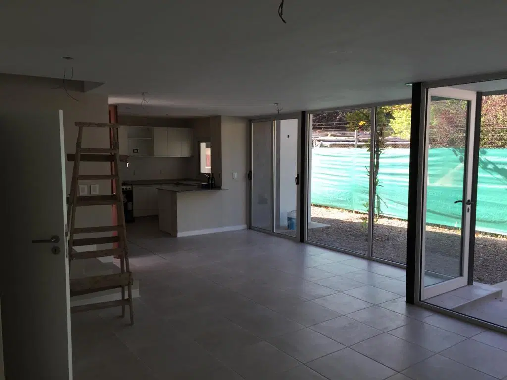 SD PROPIEDADES OFRECE Exclusivo dúplex de categoría en Lujan de Cuyo 5