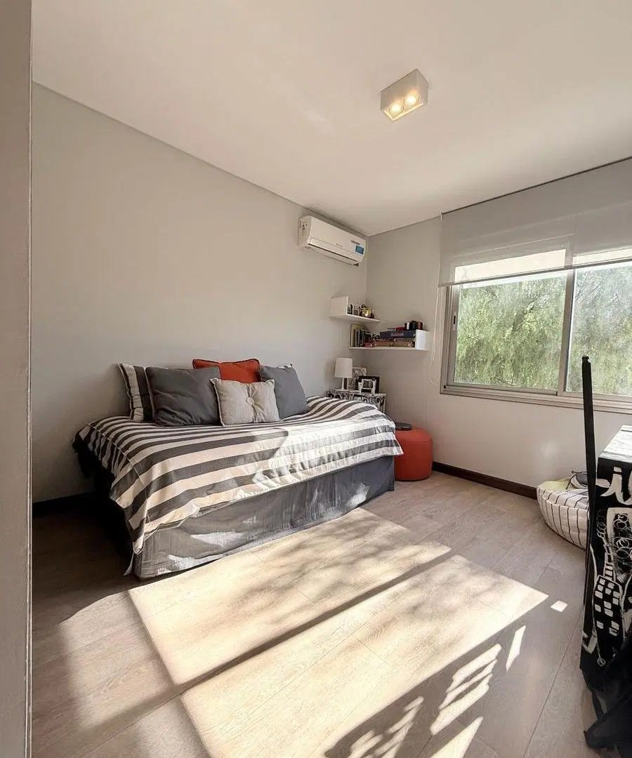SD PROPIEDADES VENDE EXCLUSIVA CASA EN DALVIAN – DISEÑO, CONFORT Y CATEGORÍA 5