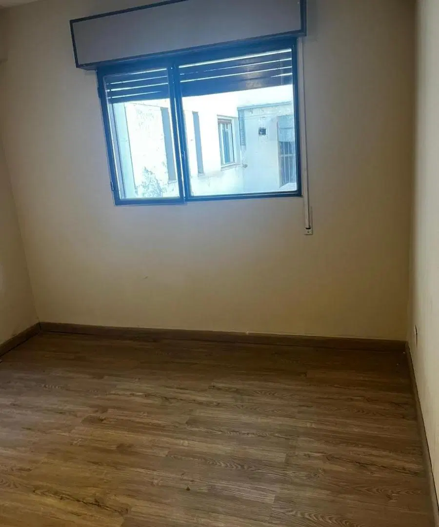 SD PROPIEDADES ofrece en ALQUILER Departamento de 2 Dormitorios con Cochera en Pleno Centro de Mendo 4