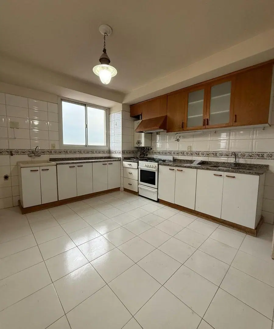 SD PROPIEDADES OFRECE Exclusivo Departamento en Villa Mediterránea, Godoy Cruz 3