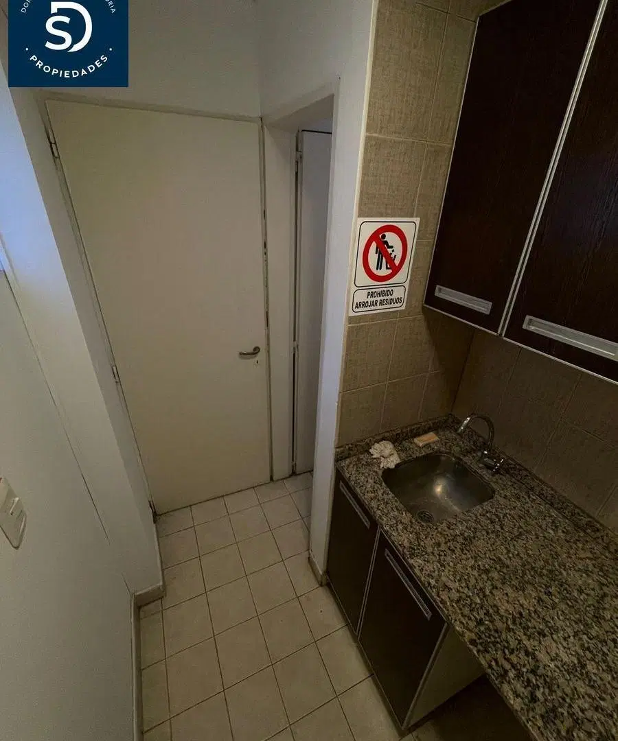 SD PROPIEDADES ofrece a la VENTA excelente oficina, Barrio Sur, San Miguel de Tucumán. 5