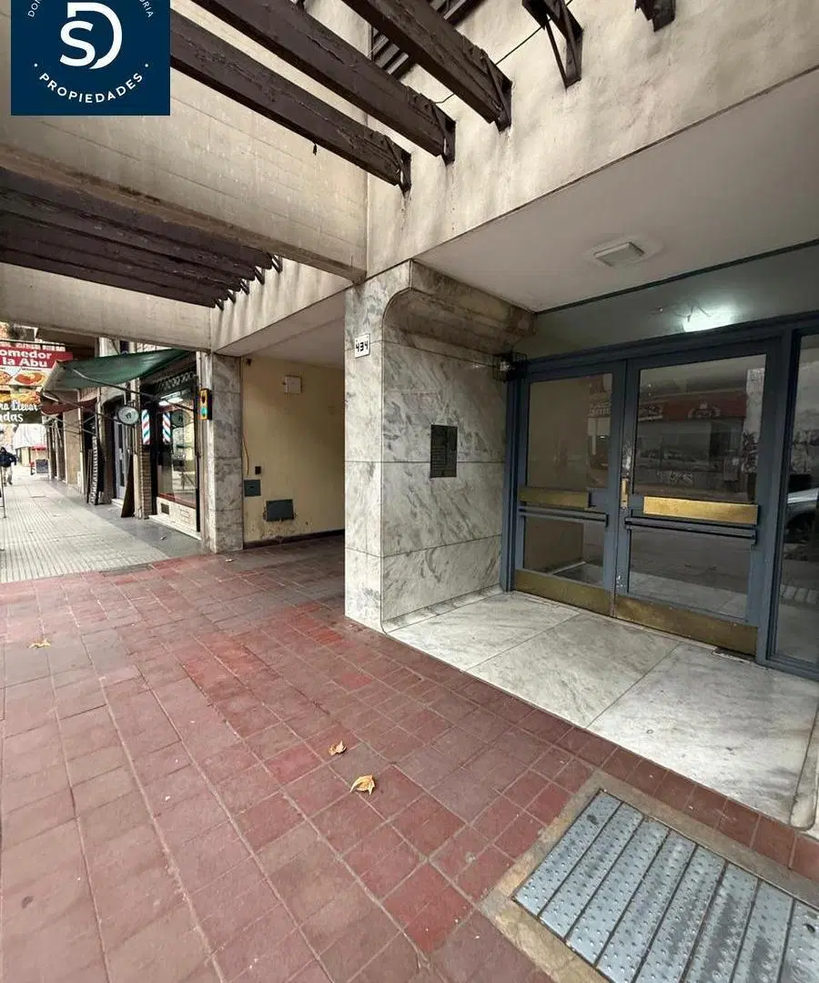 SD PROPIEDADES ofrece en ALQUILER Depto amoblado con cochera en pleno centro de Mendoza 5