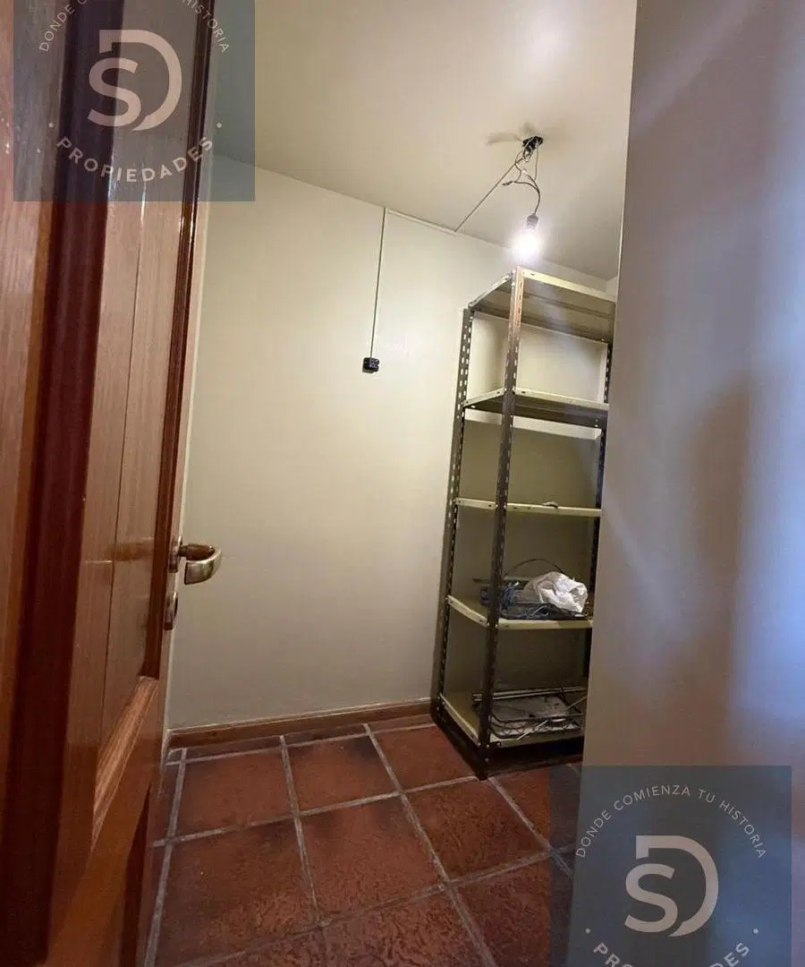 HERMOSA CASA EN SEXTA SECCION 1