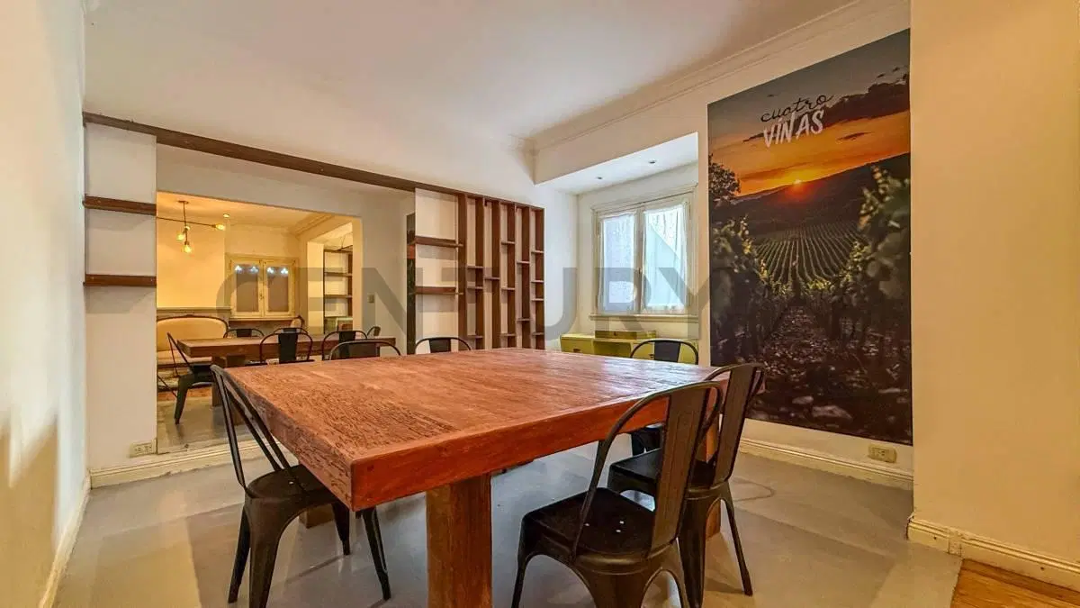 VENTA CASA 4 AMBIENTES CON COCHERA LA PERLA 3