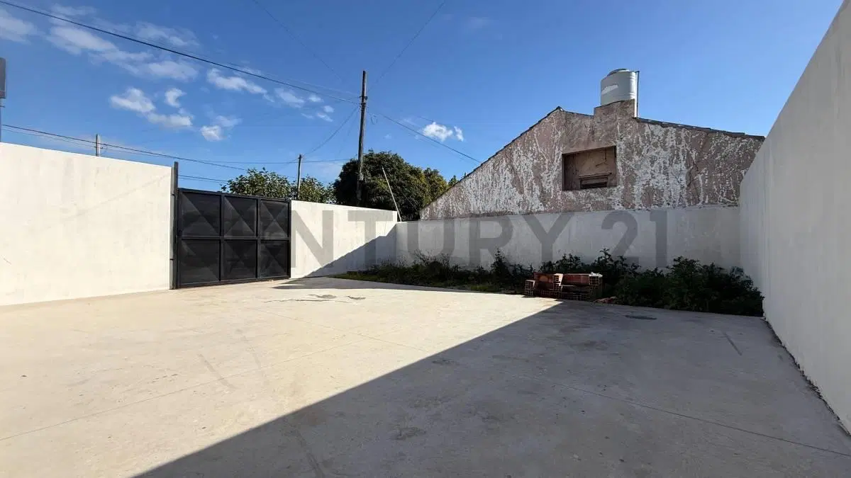 VENTA LOCAL A ESTRENAR TALCAHUANO Y SOLER 4