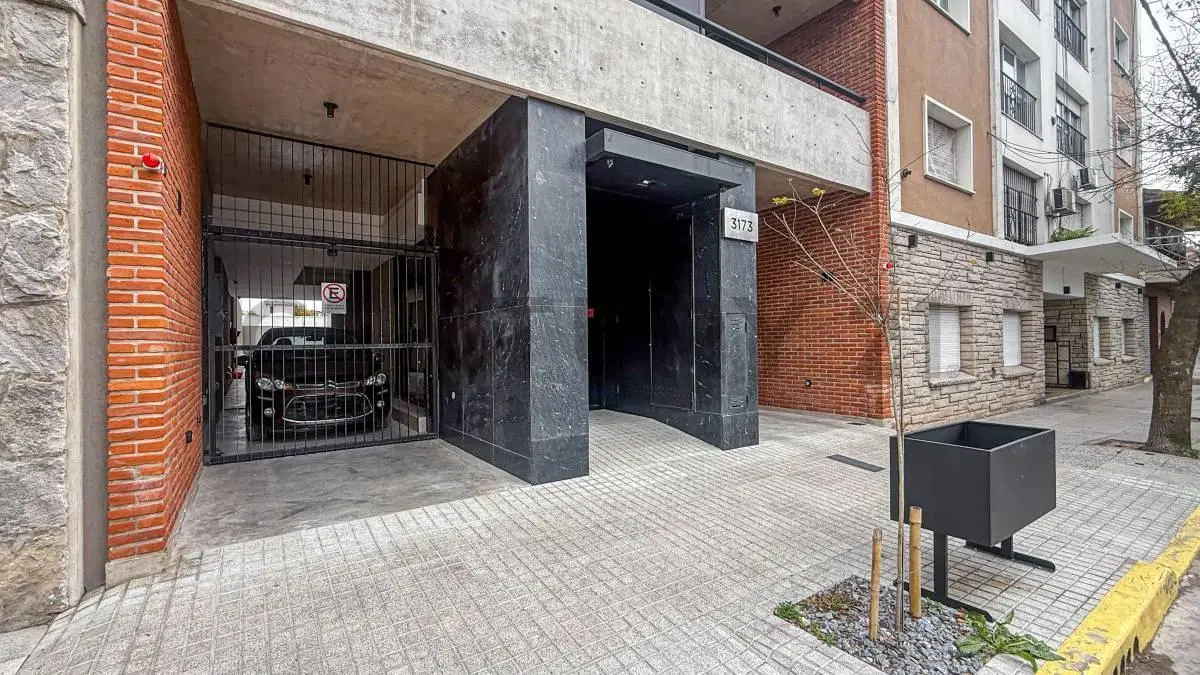 ALQUILER 24 MESES SEMIPISO 2 AMBIENTES CON BALCÓN CHAUVIN 5