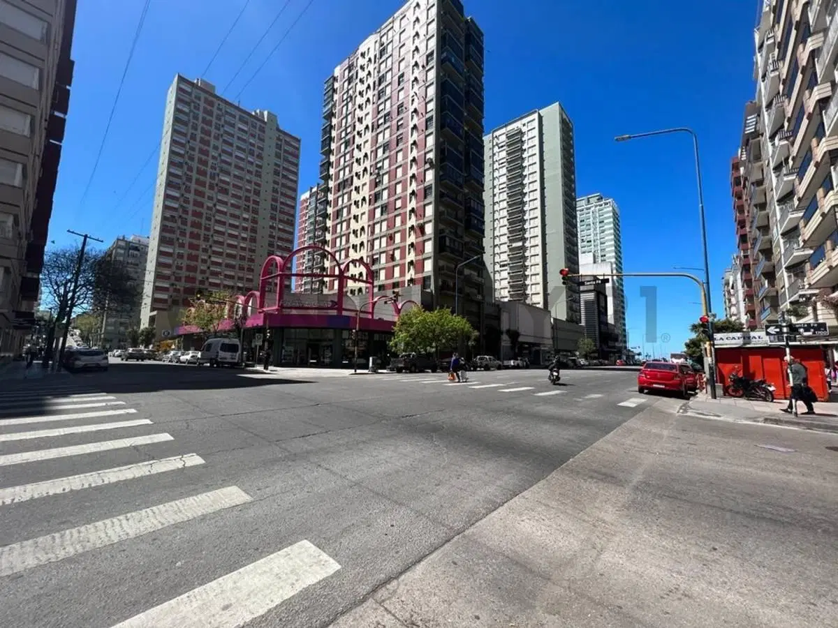 COCHERA EN VENTA CENTRO 4