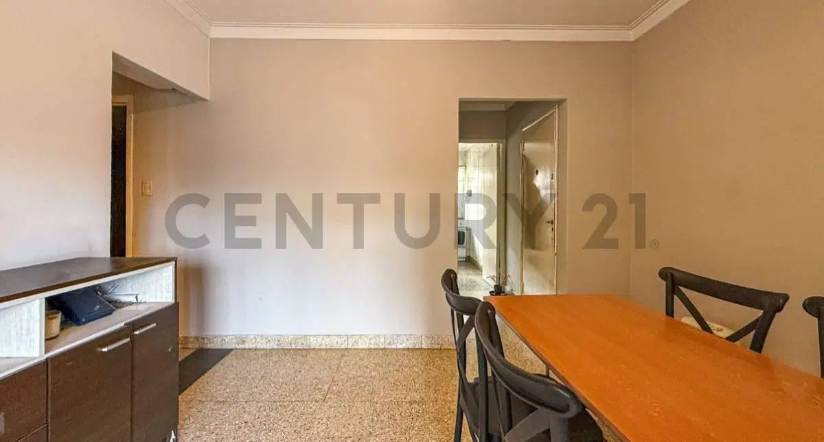 VENTA PH 2 AMBIENTES AL FRENTE CHAUVIN 4