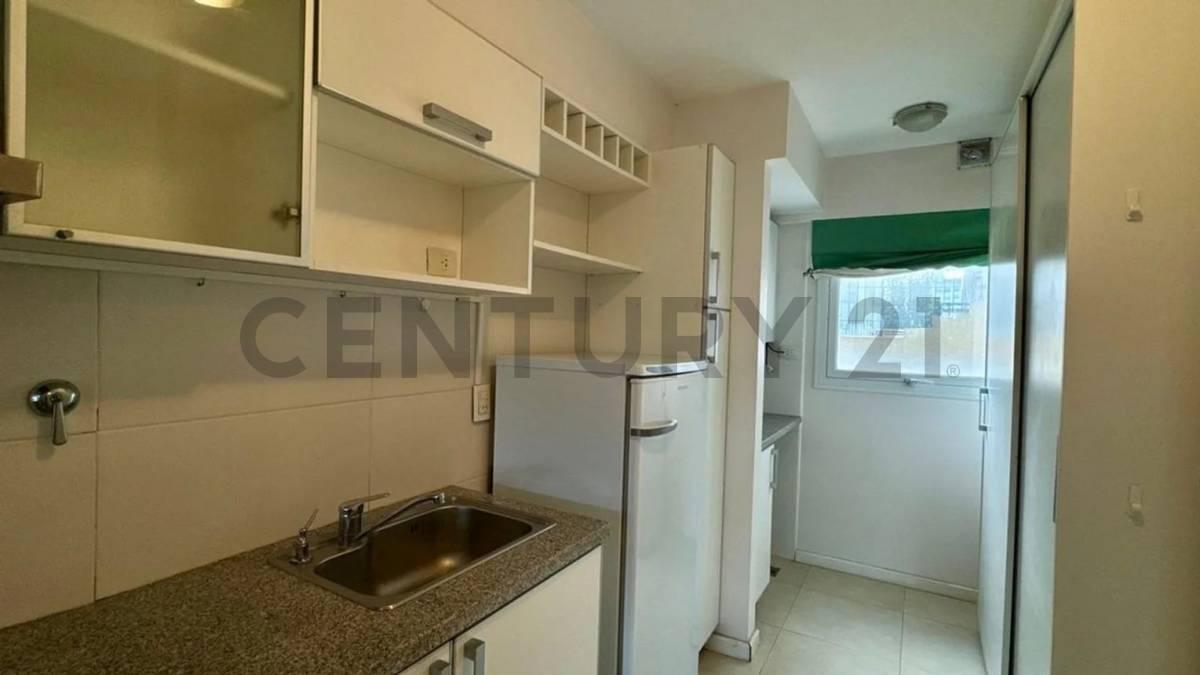 Foto de ALQUILER MONOAMBIENTE AMPLIO | EDIFICIO CRONOS XIV, imagen 3