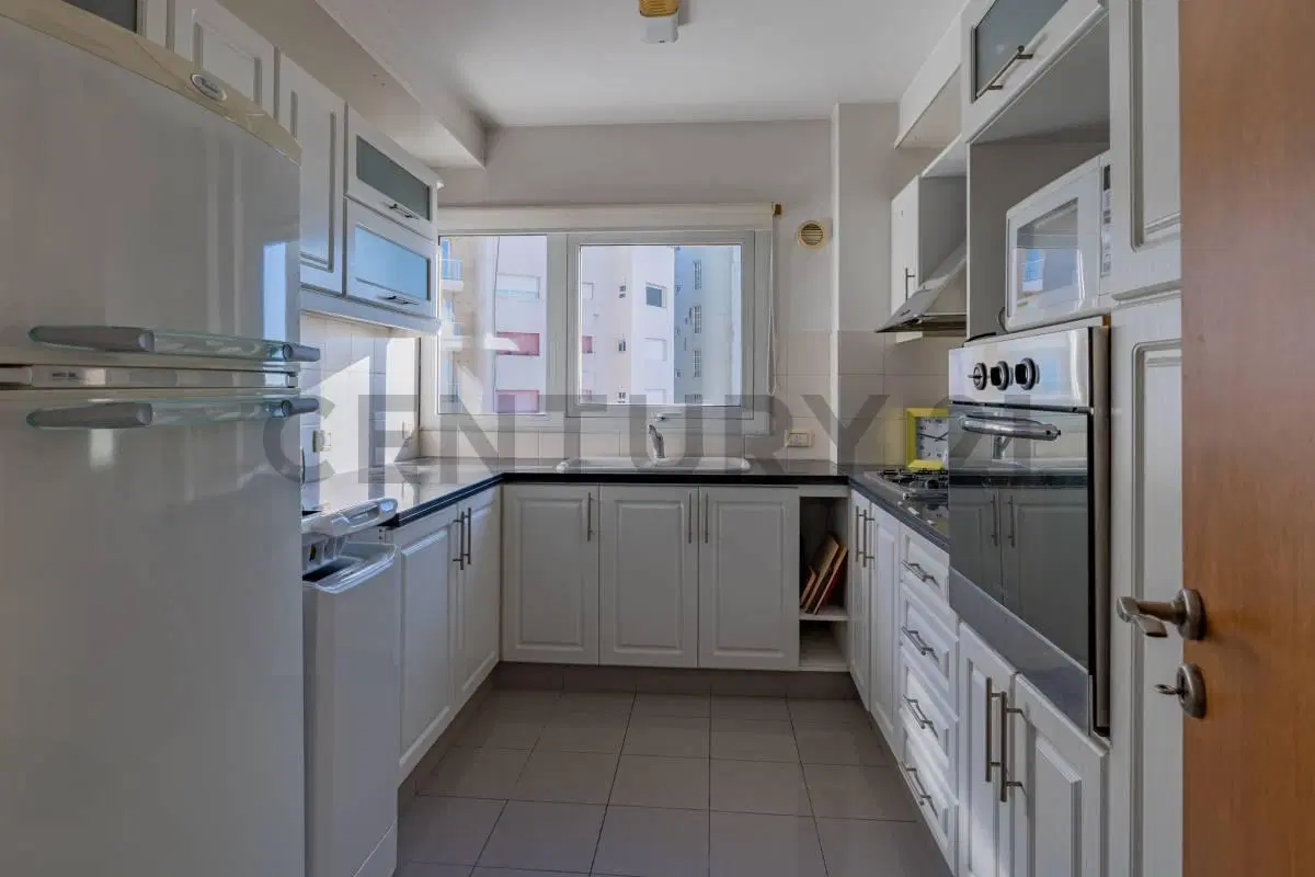 ALQUILER DEPARTAMENTO 3 AMBIENTES CON COCHERA MARAL 50 4