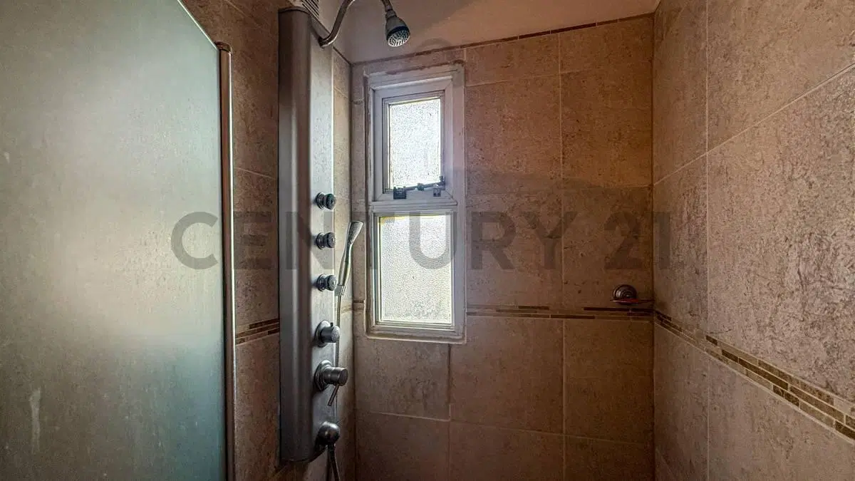 VENTA DEPARTAMENTO 2 AMBIENTES ZONA TERMINAL NUEVA 3