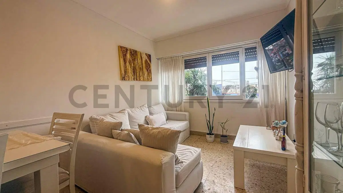 VENTA DEPARTAMENTO 3 AMBIENTES AL FRENTE BARRIO LA PERLA 2