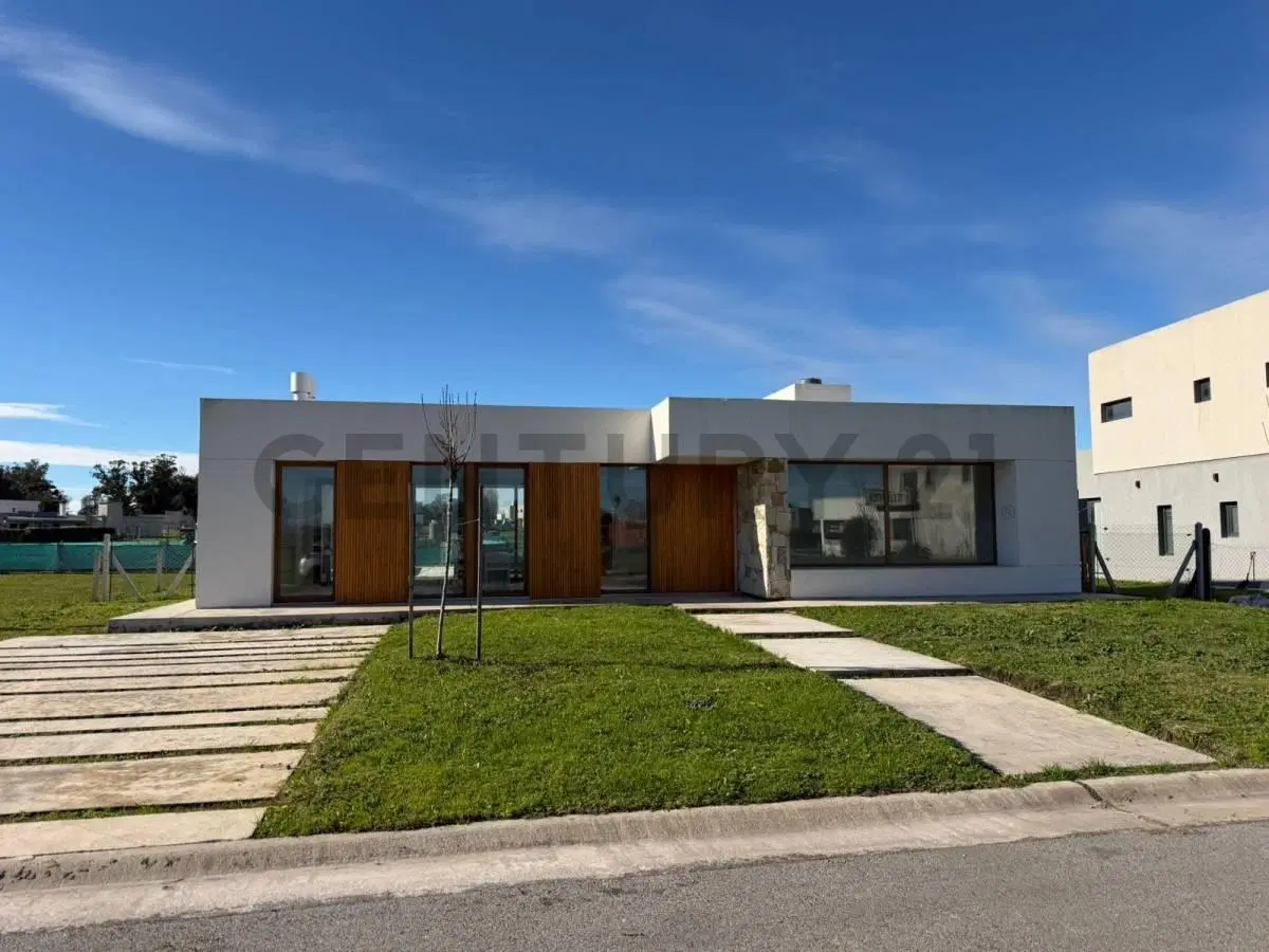 Casa en venta en Arenas Chico 4 ambientes 3