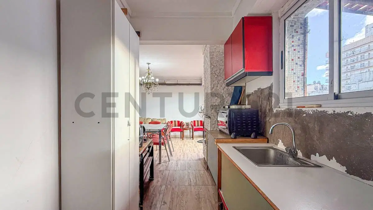 VENTA DEPARTAMENTO 2 AMBIENTES CON DEPENDENCIA Y BALCÓN TERRAZA CON PARRILLA 5