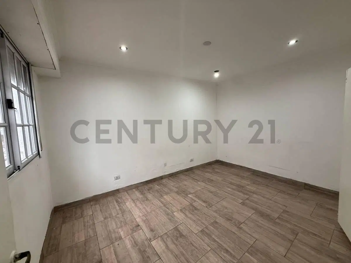 VENTA PH 3 AMBIENTES PB BARRIO SAN JOSE 4