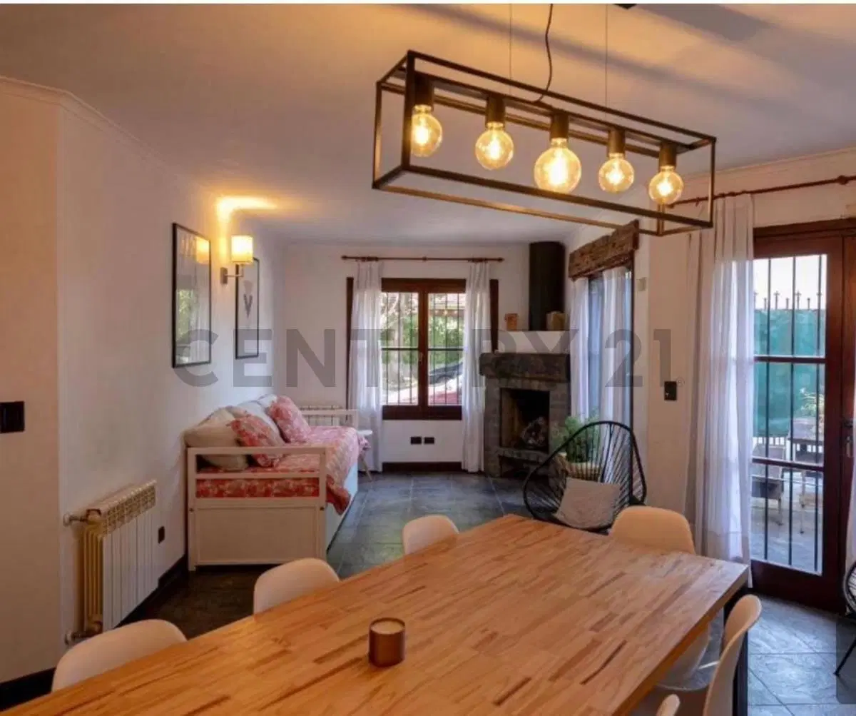 VENTA DUPLEX 4 AMBIENTES EXCELENTE UBICACIÓN 3