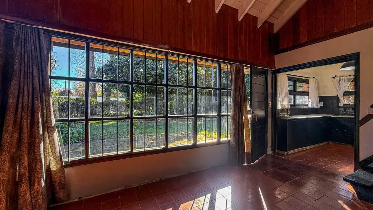 VENTA DE CASA 4 AMBIENTES CAISAMAR 2