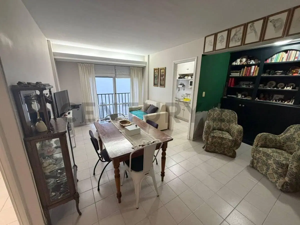 VENTA DEPARTAMENTO 2 AMBIENTES RECICLADO - APTO CREDITO 4