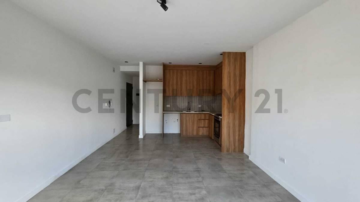 VENTA PH 2 AMBIENTES ESTRENAR B.SAN JOSE