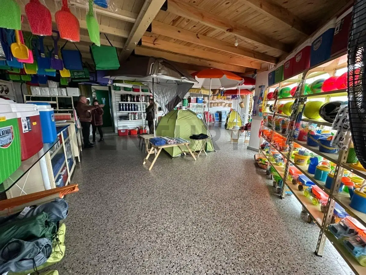 Exclusiva Esquina Emblemática En Venta Frente al Mar en Punta Mogotes | 691 m² Cubiertos | Inversión 4
