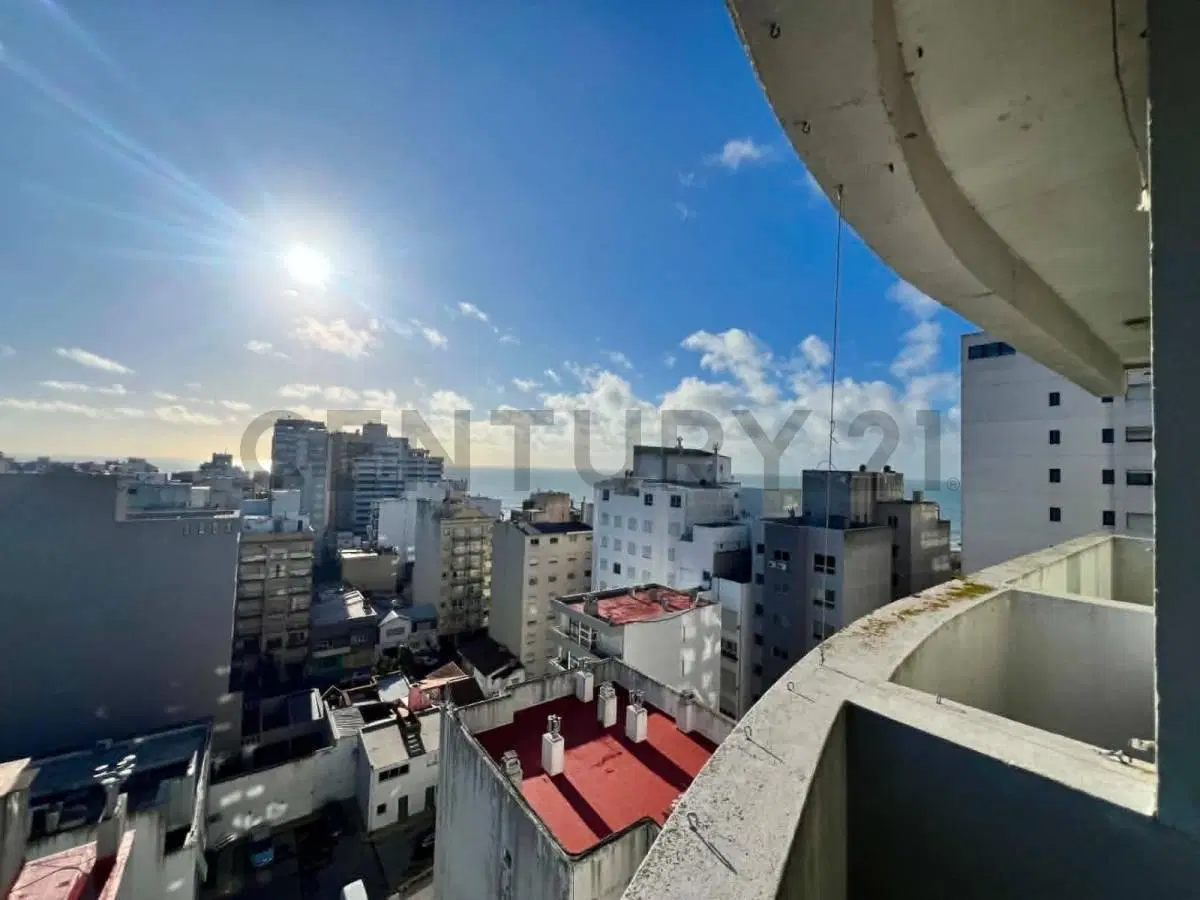 ALQUILER SEMIPISO 2 AMBIENTES AL FRENTE 12 MESES 5
