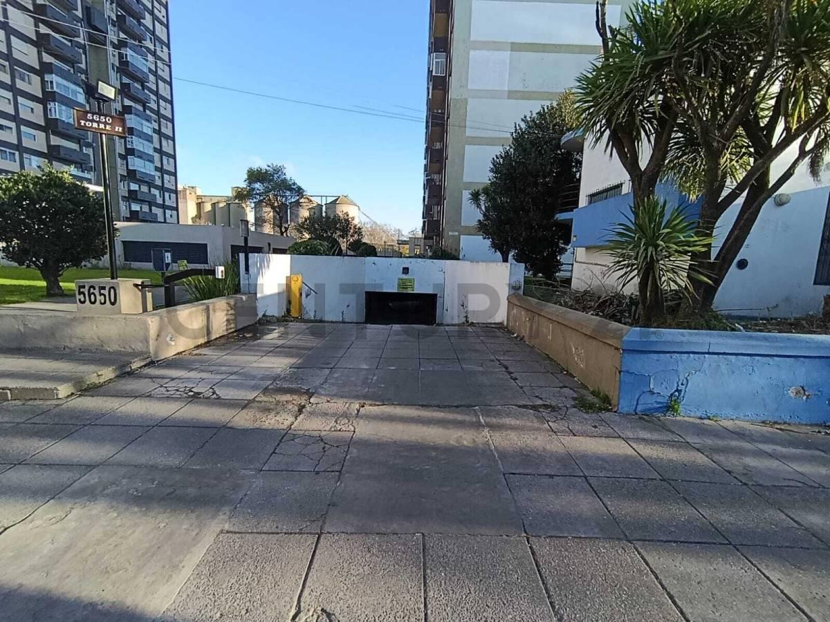 Departamento 4 ambientes con Cochera
