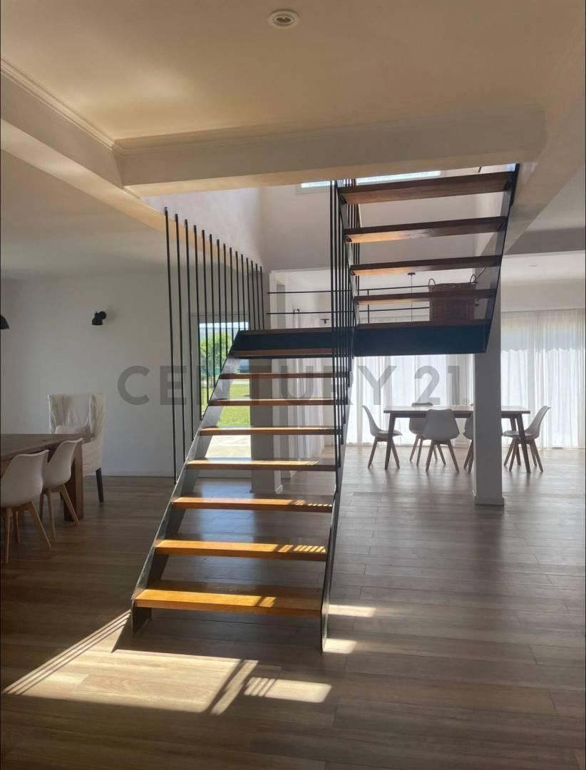Foto de Casa en venta en Barrio Rumenco Joven Jorge Newbery 5050, imagen 2