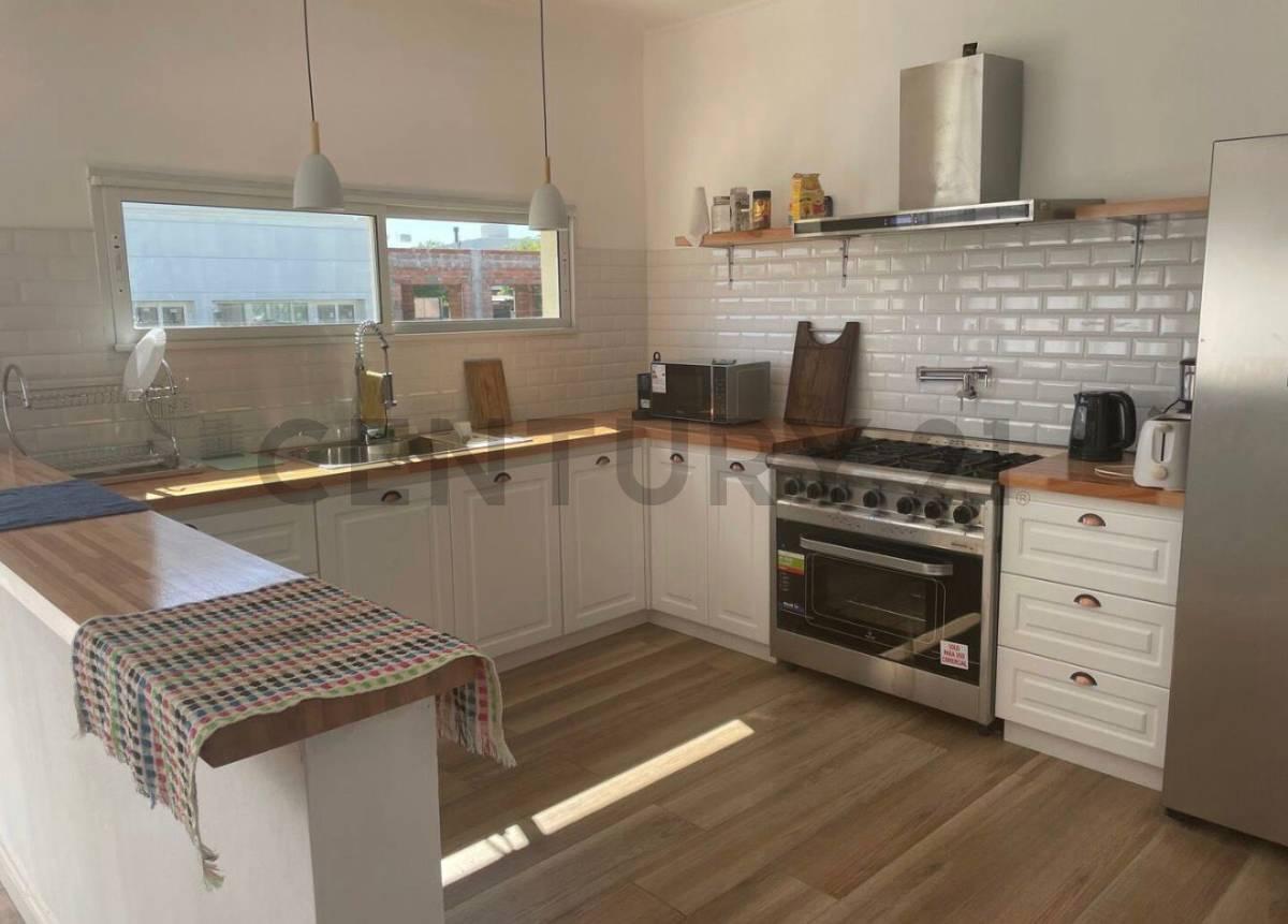 Foto de Casa en venta en Barrio Rumenco Joven Jorge Newbery 5050, imagen 4
