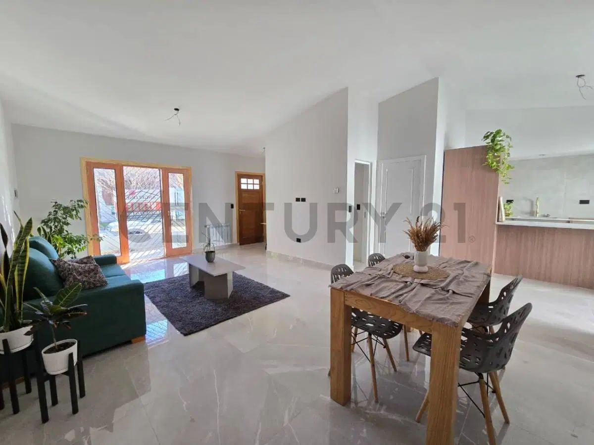 Casa PH a estrenar | 3 ambientes | Cochera | Parque | Olazábal 520 5