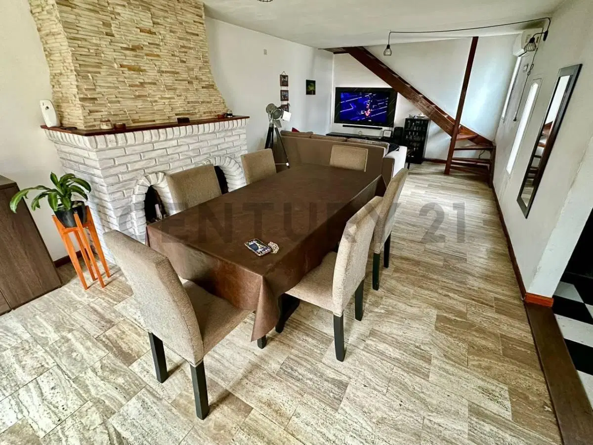 VENTA PH  3AMBIENTES  CON PATIO, JARDÍN Y PARRILLA 9 DE JULIO 4