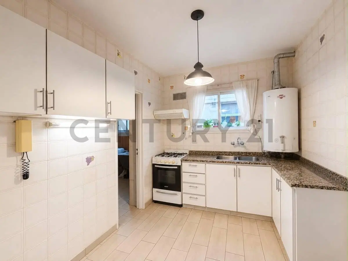 Departamento en Venta 4 ambientes Las Heras 3000 4