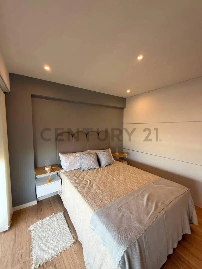 Departamento 3 ambientes c/ balcón y  cochera vista al mar 8