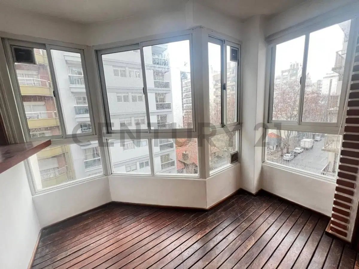 ALQUILER 3 AMBIENTES CON COCHERA EXPENSAS INCLUIDAS 5