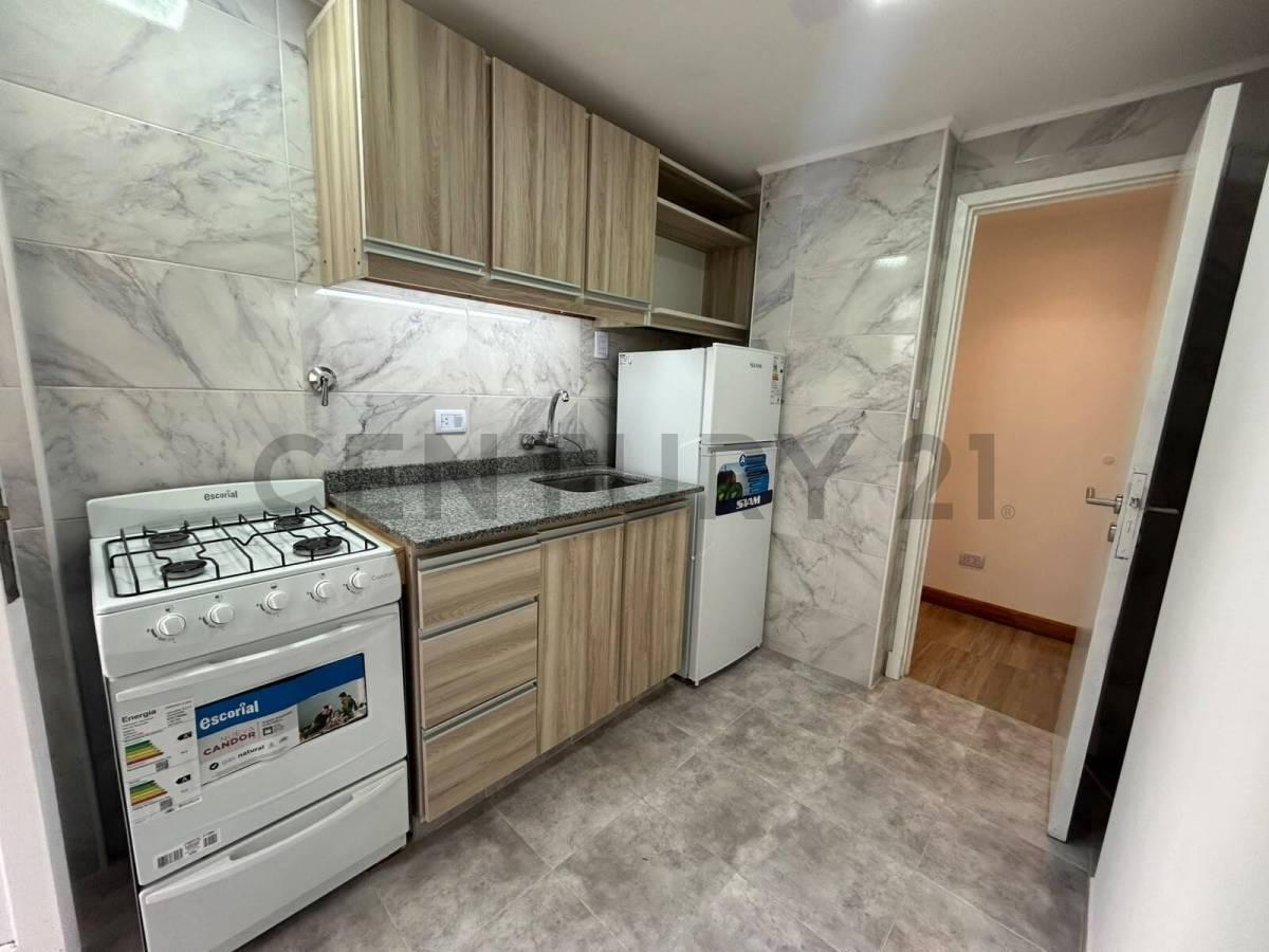 Foto de VENTA DEPARTAMENTO 2 AMBIENTES CON DEPENDENCIA AL FRENTE, imagen 4