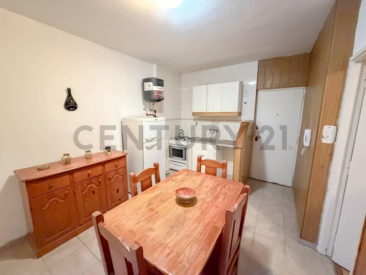 Foto de Venta de Departamente 2 ambientes, con balcon al frente, imagen 2