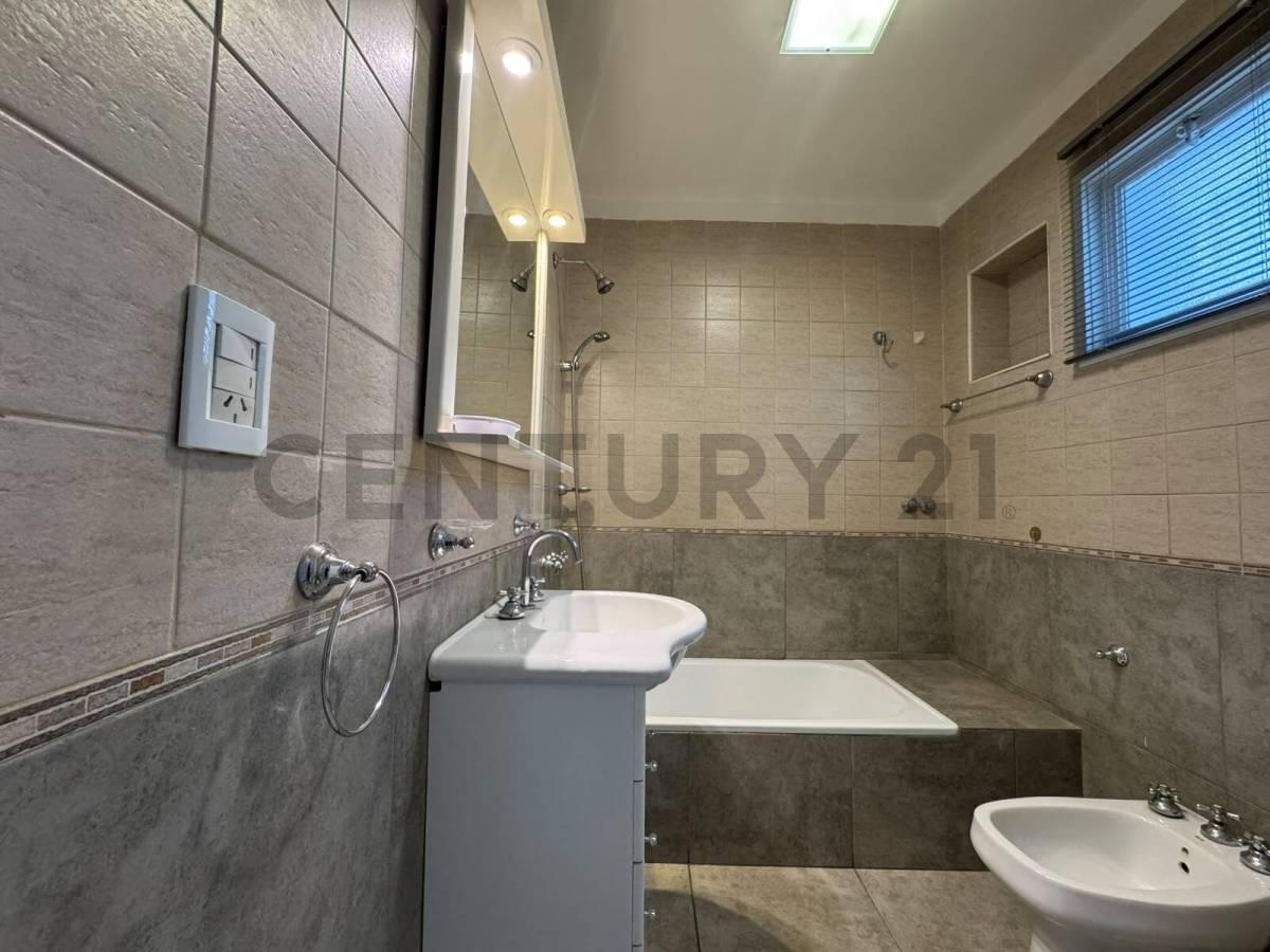 Foto de VENTA PH 3 AMBIENTES PLANTA ALTA, imagen 1