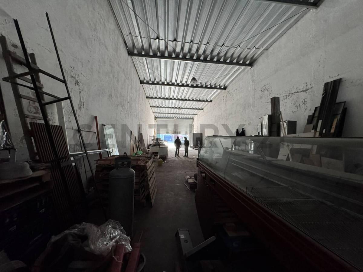 Foto de ALQUILER GALPON 300M2 JARA, imagen 2