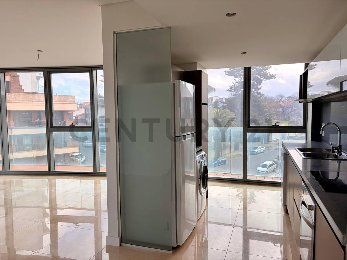 Foto de 3 ambientes en Maral Explanada – Piso 3 – 105 m² – Cochera doble y, imagen 3
