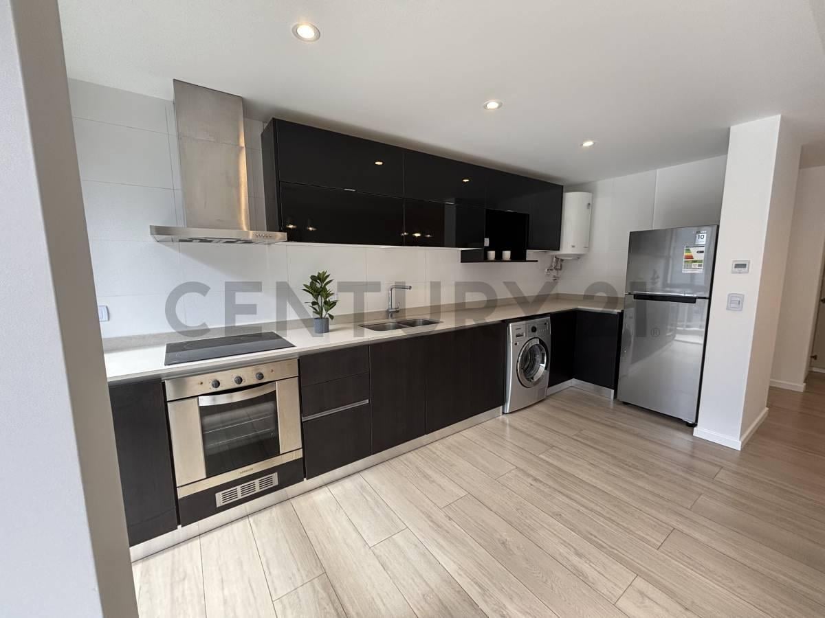 Foto de VENTA | DEPARTAMENTO 2 AMBIENTES | NOVECCENTO MORENO | VISTA AL MAR, imagen 4
